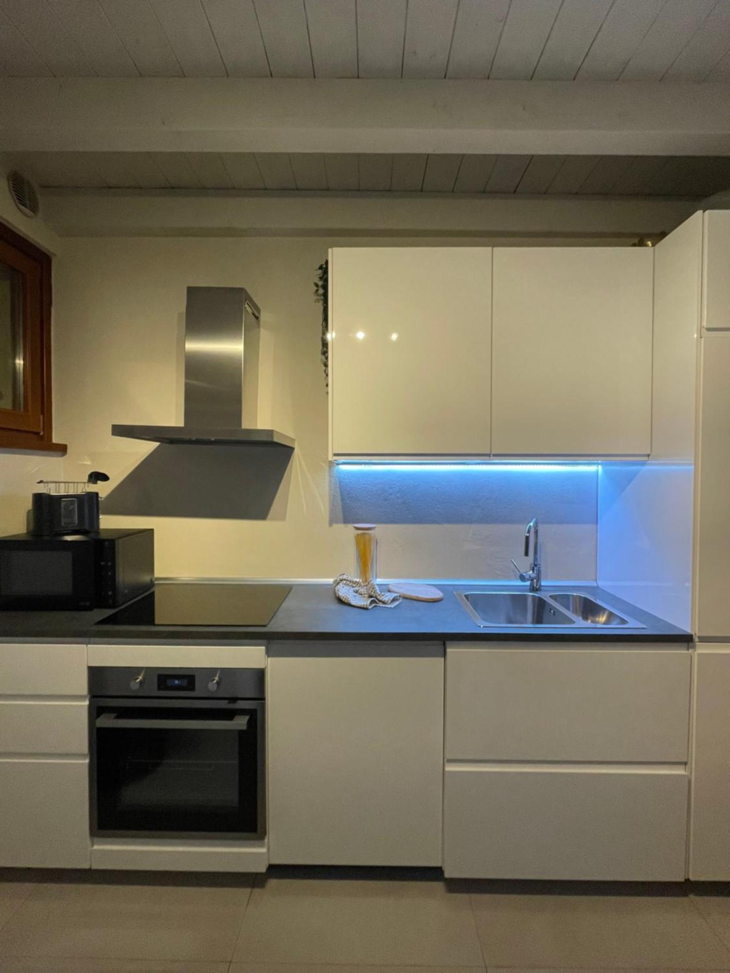 Amelie Apartment Desenzano del Garda Exteriér fotografie
